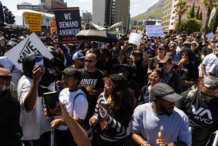 Summary image for article