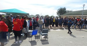 Photo of striking nurses