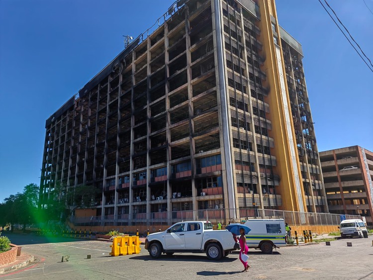 Summary image for article